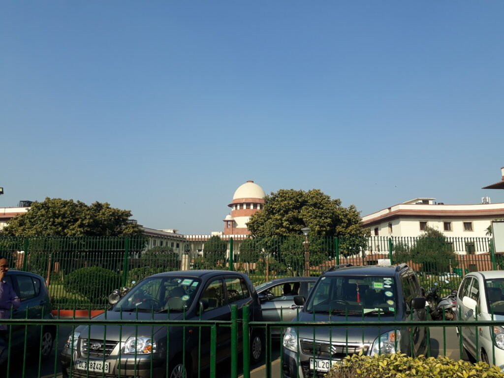 Supreme Court Junior Court Assistant Bharti 2026 — Supreme Court of India ka mukhya bhavan