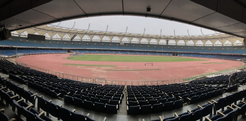 UPSSSC Sports Directorate Bharti 2026 — JLN Stadium ka panoramic drishya (pratinidhi tasveer)