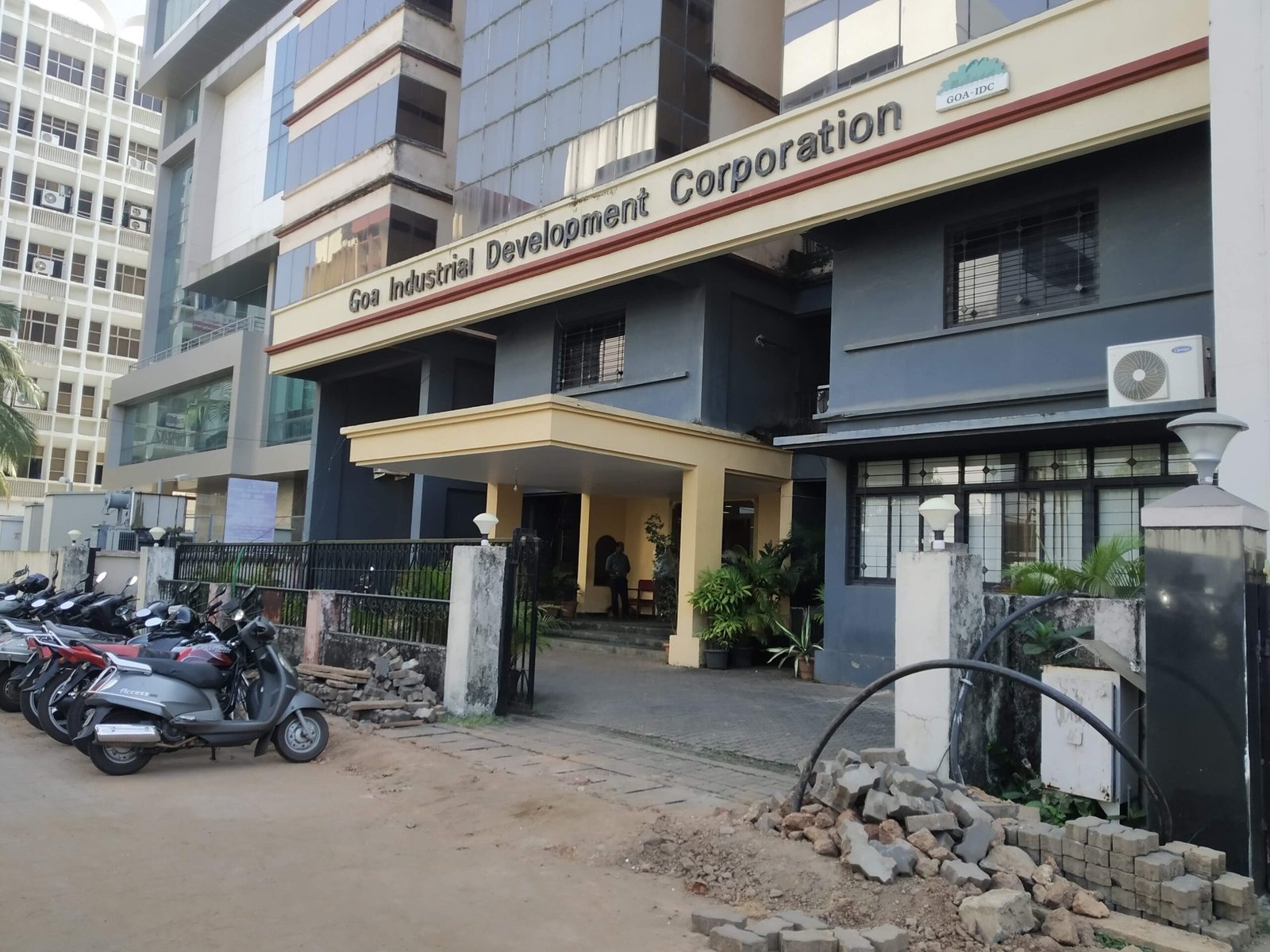 Goa PSC Recruitment 2026 — GIDC building, Patto, Panaji (pratinidhi tasveer)
